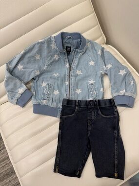 GAP Light Blue Star Print Denim Bomber Jacket and shorts